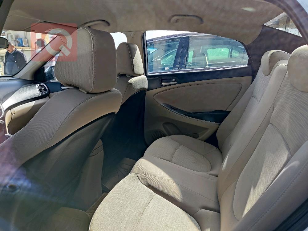 Hyundai Accent